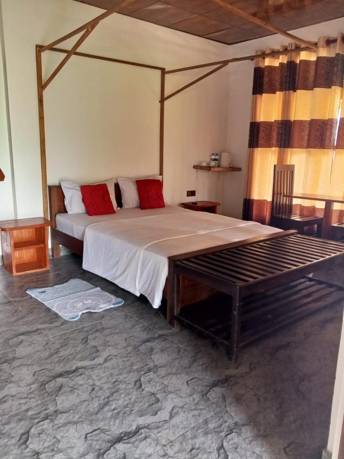 Turn View Resort เอลลา ภายนอก รูปภาพ