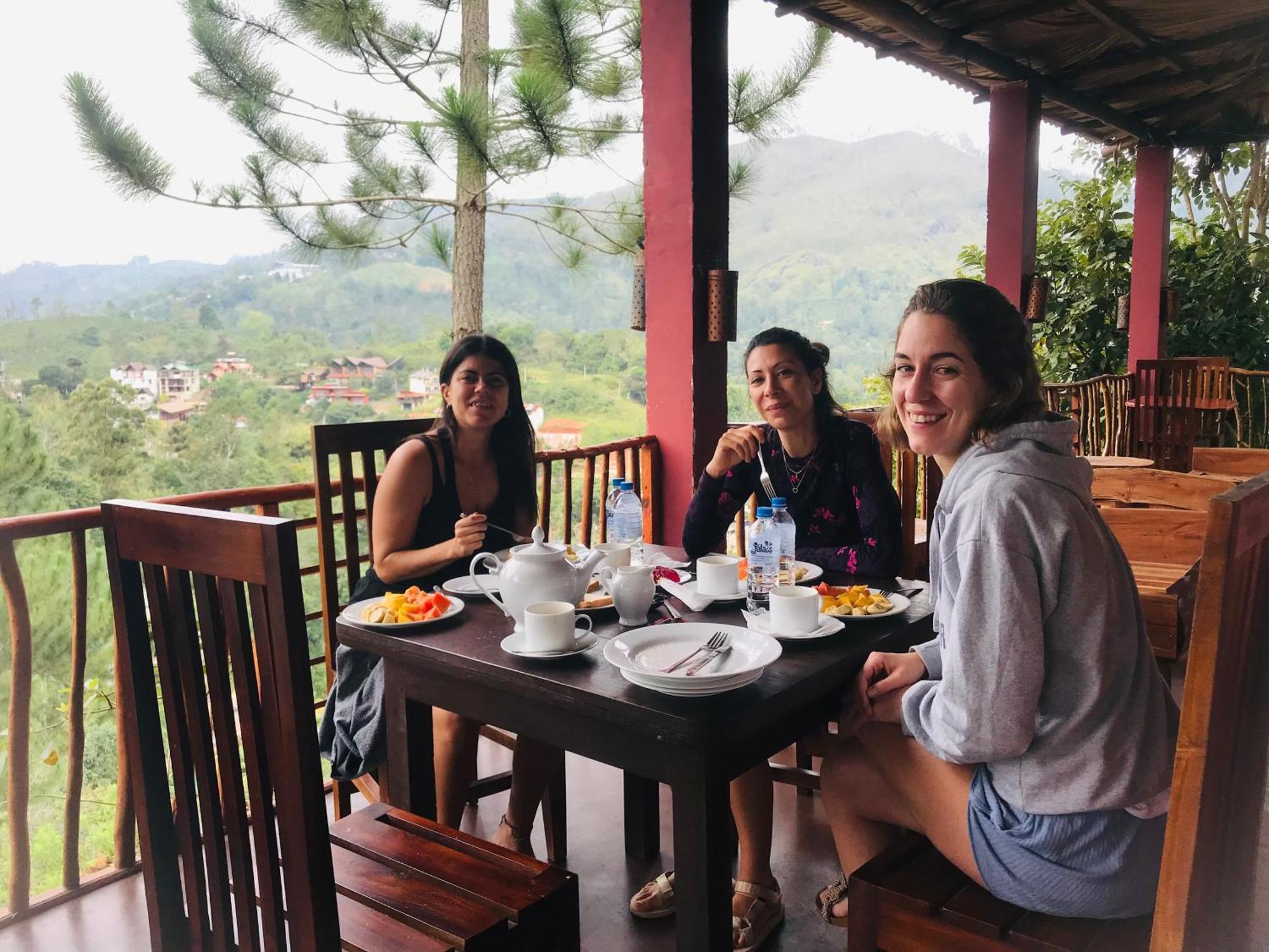 Turn View Resort เอลลา ภายนอก รูปภาพ